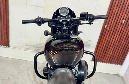 HARLEY DAVIDSON STREET ROD 750